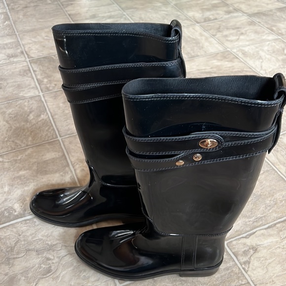Coach Rain Boots - Picture 5 of 12
